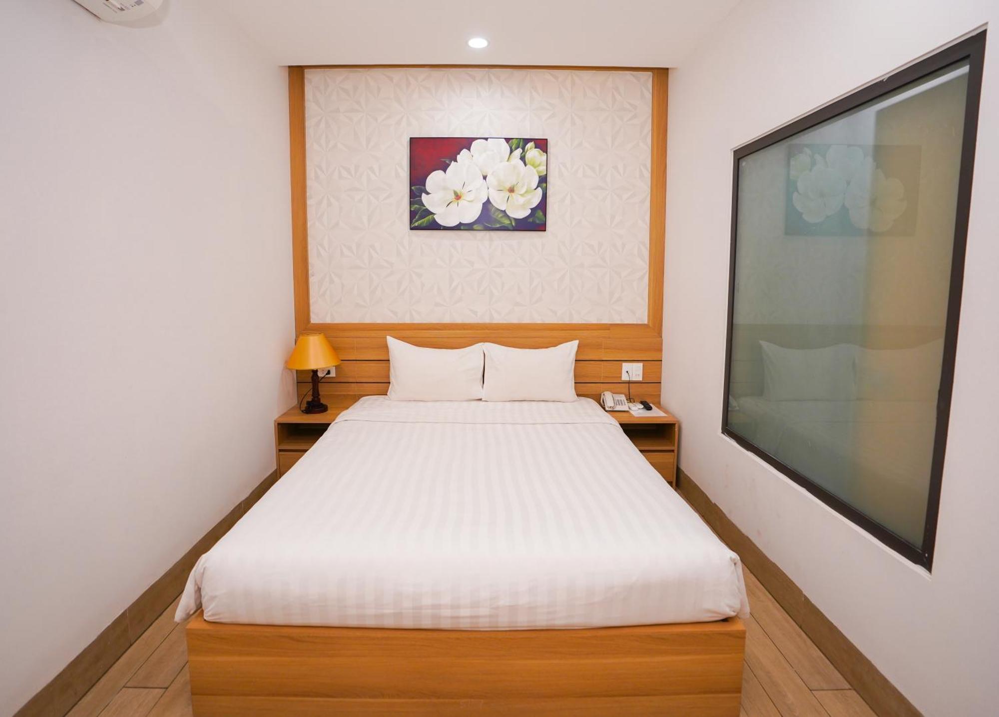 อัน เดือง โฮเทล แอนด์ อพาร์ตเมนต์ Hotel ดานัง ภายนอก รูปภาพ